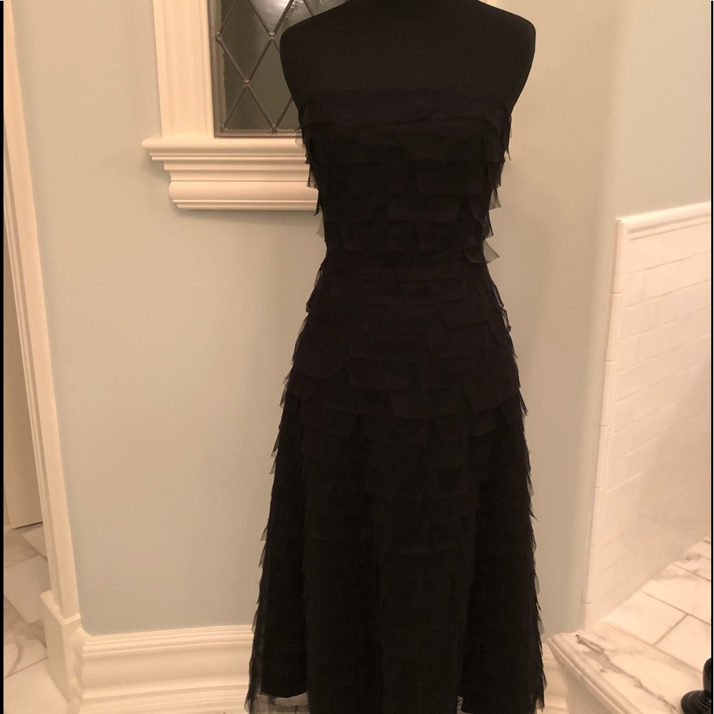 BCBGMaxAzria Black Strapless Ruffled Midi Dress